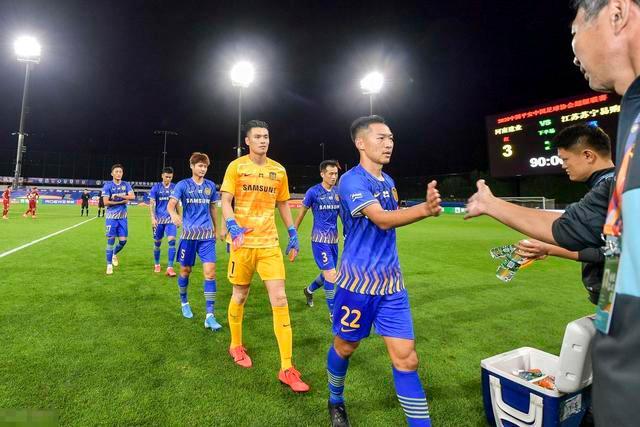 蹭热度🤣罗马诺：Here we go！勒布朗·詹姆斯与76人签约2年